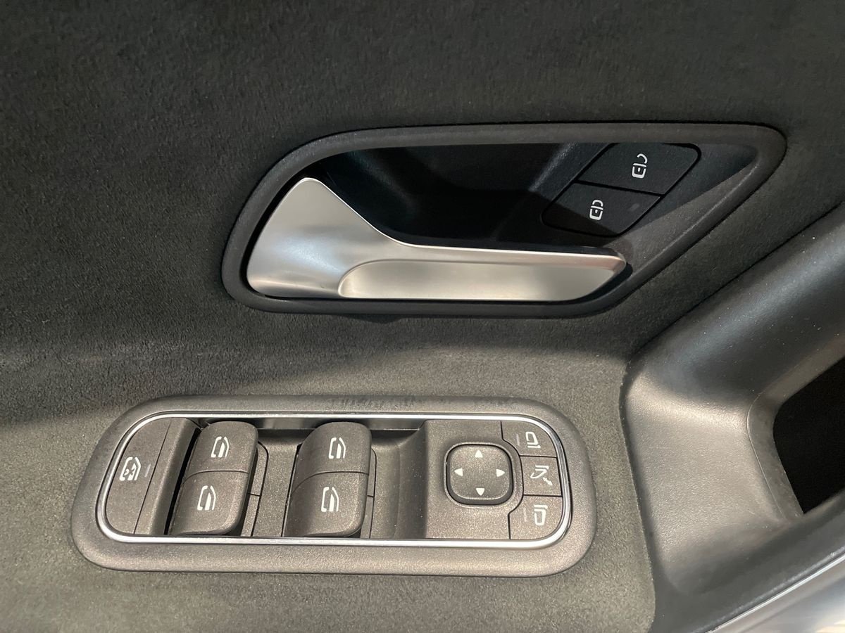 A 180 Premium auto - Certified
