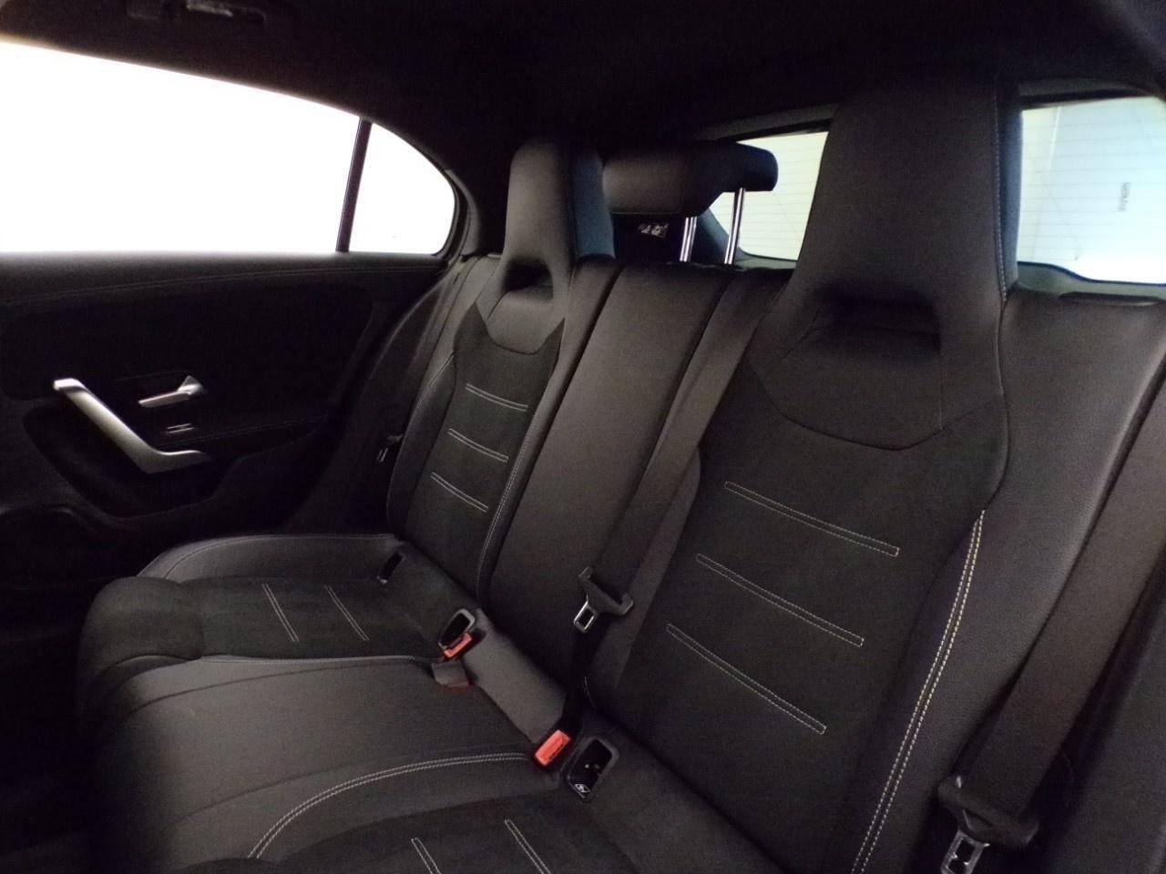 A 180 d Premium Night edition auto - Certified