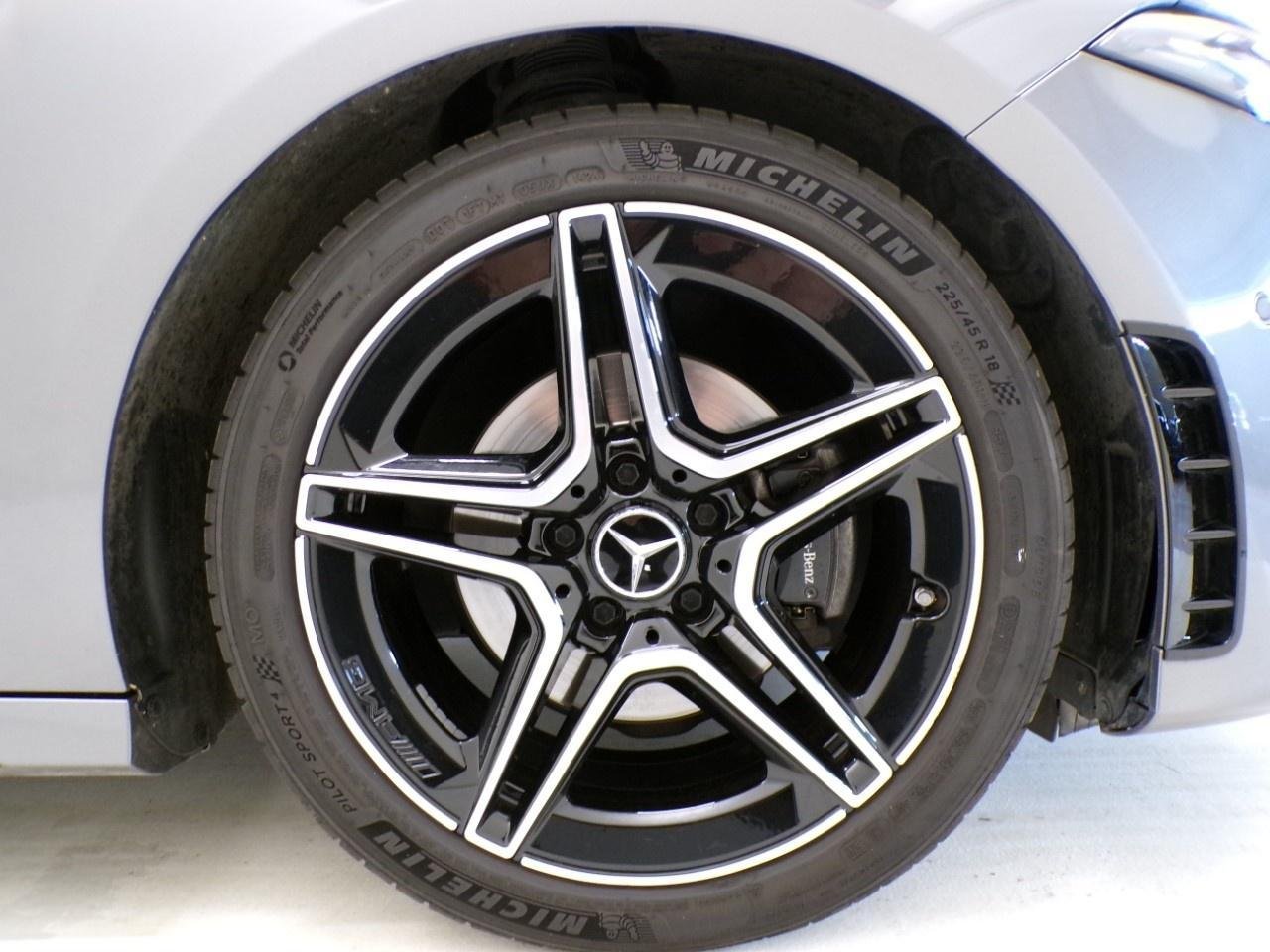 A 180 d Premium Night edition auto - Certified