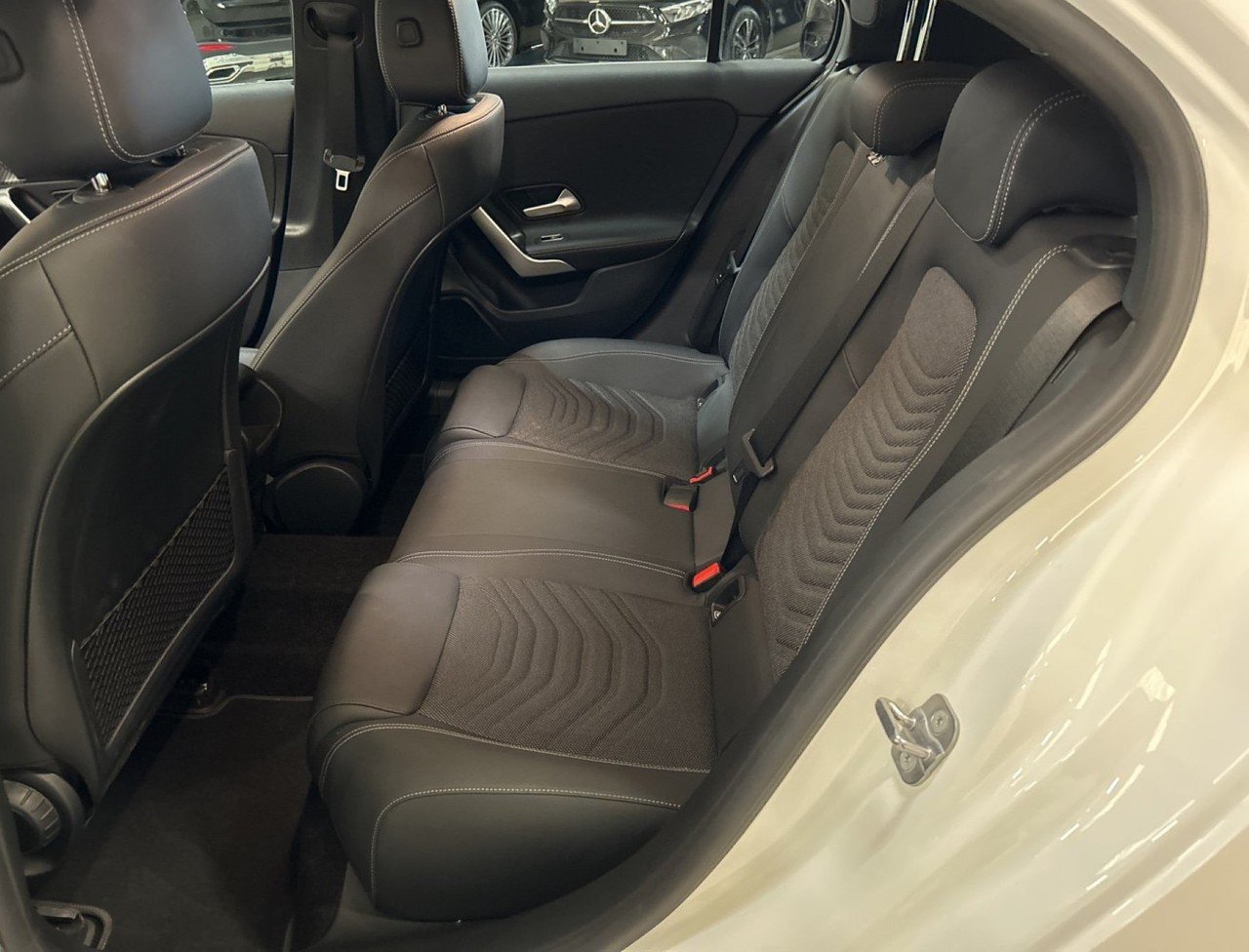 A 250 e phev Progressive Advanced auto - Certified