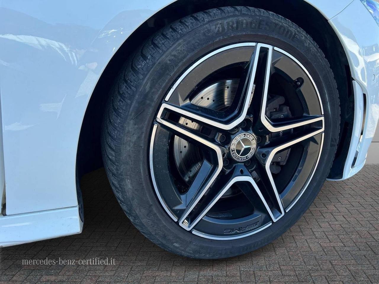 CLA Shooting Brake 200 d Premium auto - Certified