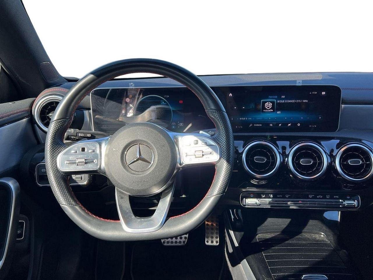 CLA Shooting Brake 200 d Premium auto - Certified
