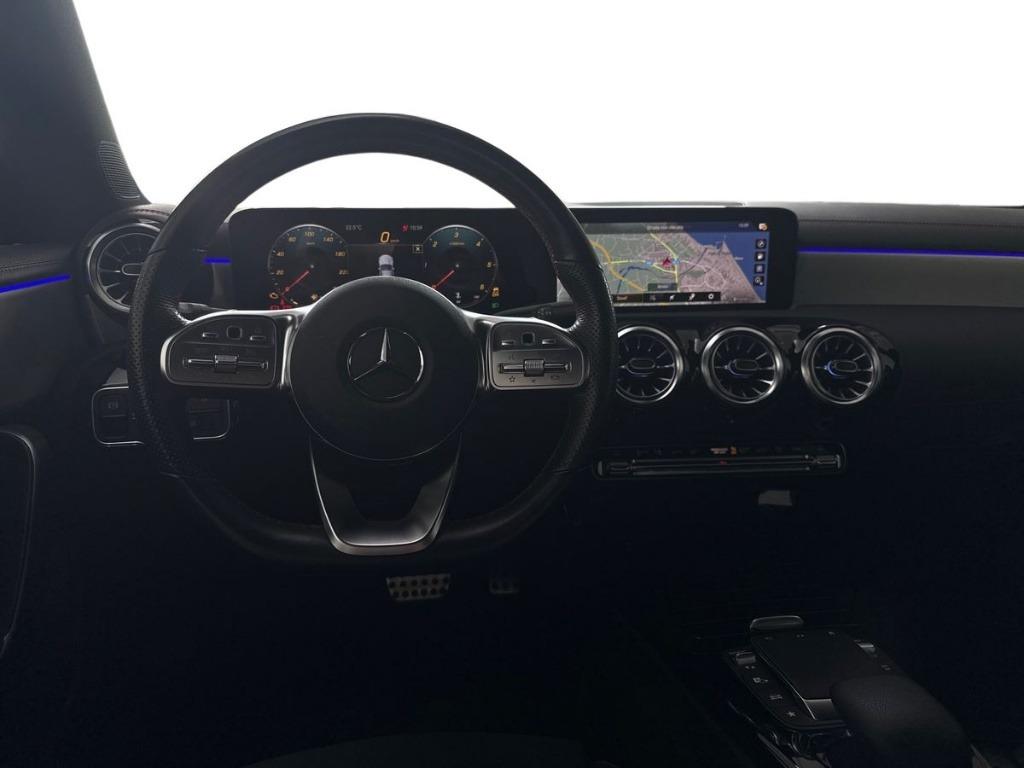 CLA Shooting Brake 200 d Premium auto - Certified