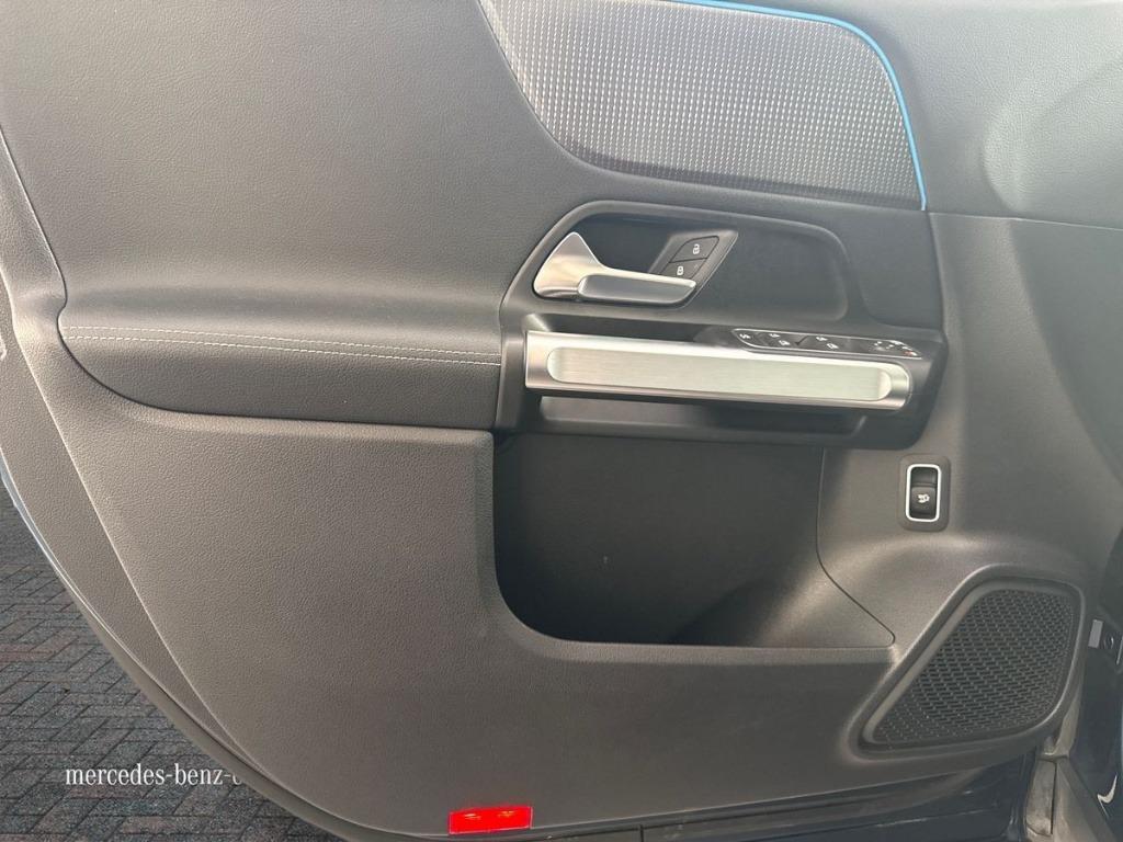 EQB 300 Sport Plus 4matic - Certified