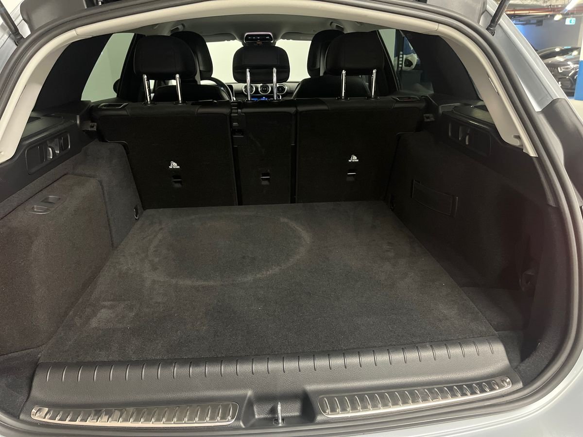 C SW 300 e phev Premium Plus auto - Certified