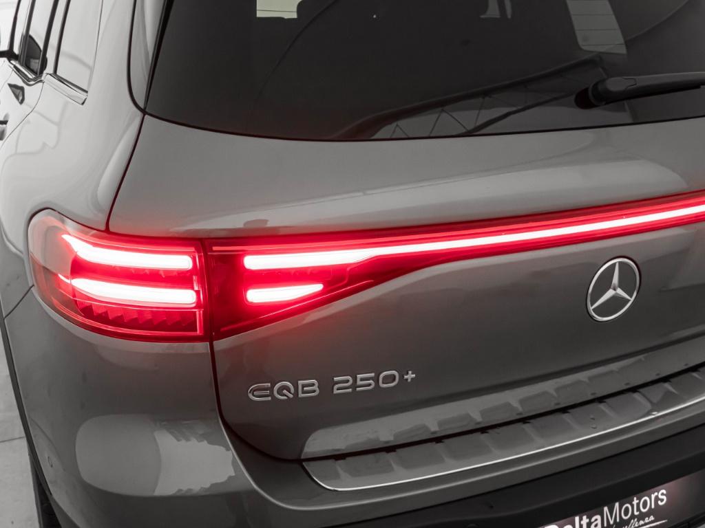 EQB 250+ AMG Line Premium - Certified