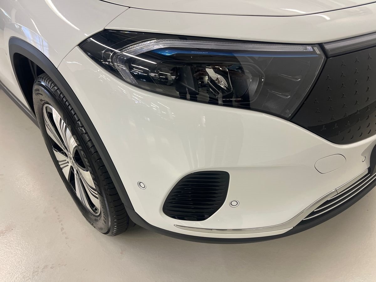 EQA 300 Progressive Advanced 4matic - Certified