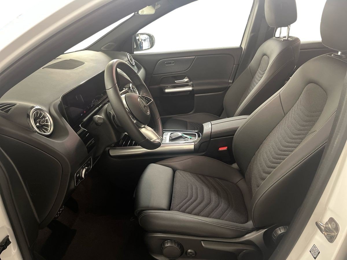 EQA 300 Progressive Advanced 4matic - Certified