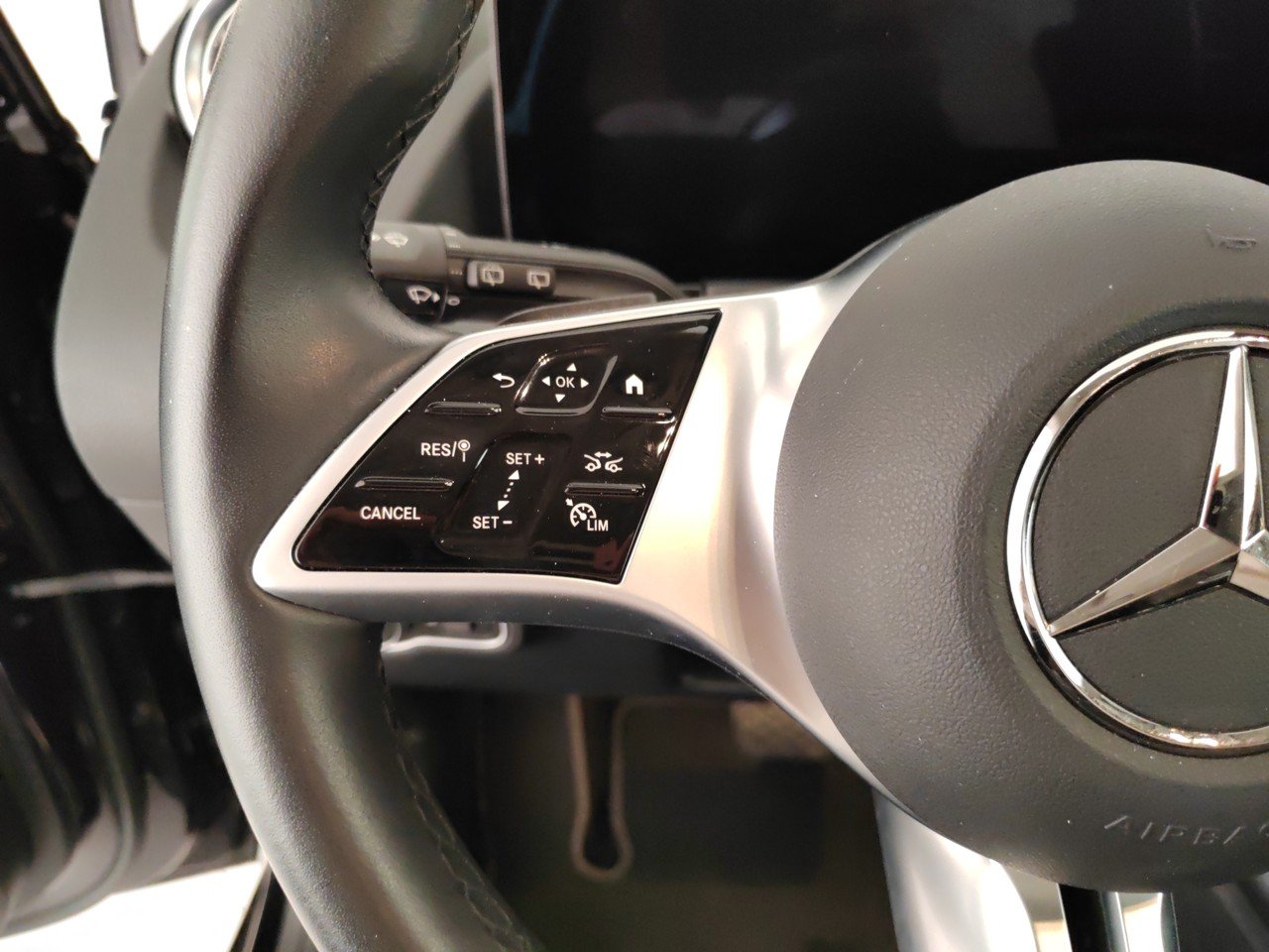 B 180 Progressive Advanced Plus auto - Certified