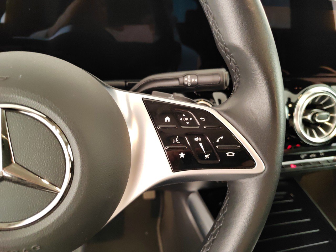 B 180 Progressive Advanced Plus auto - Certified