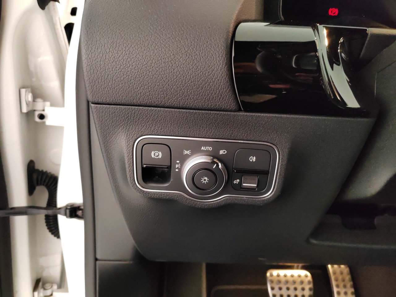 EQA 250 Sport - Certified