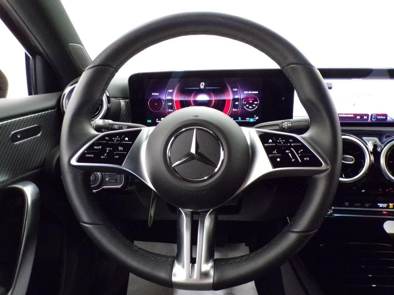 A 200 d Progressive Advanced auto - Certified