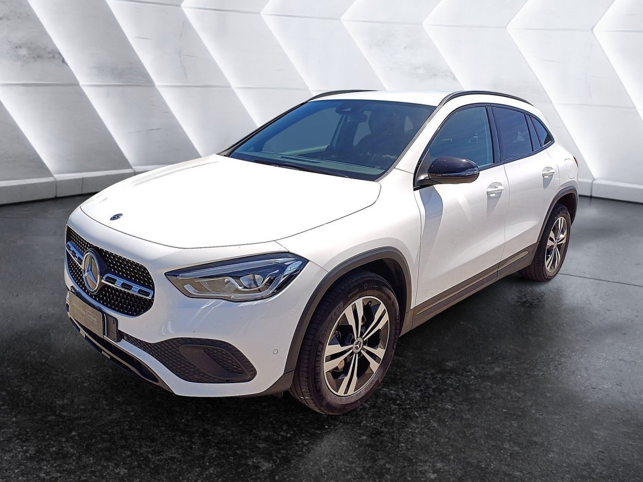 GLA 200 d Sport Plus auto - Mercedes Certified GLA 200 d Sport Plus auto - Mercedes Certified