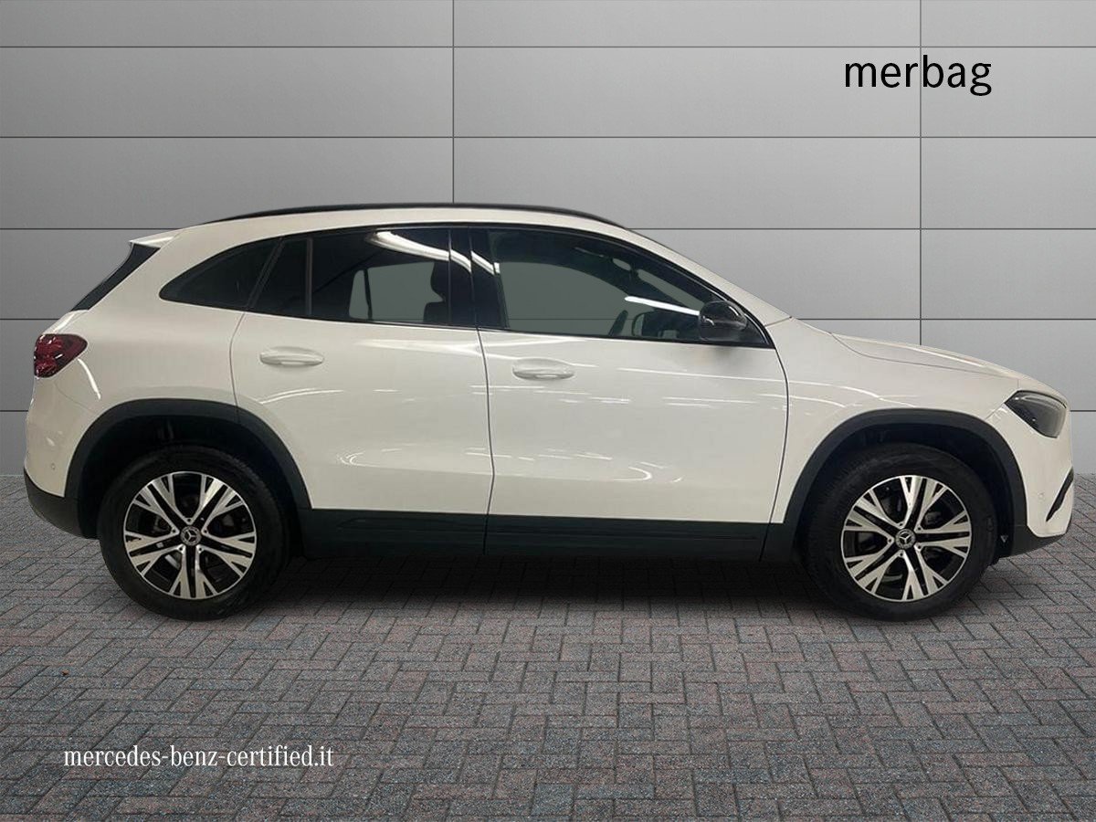GLA 180 d Business auto - Certified