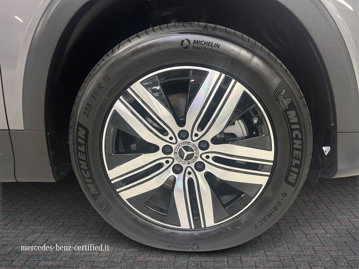 EQB 300 Progressive Advanced 4matic - Certified