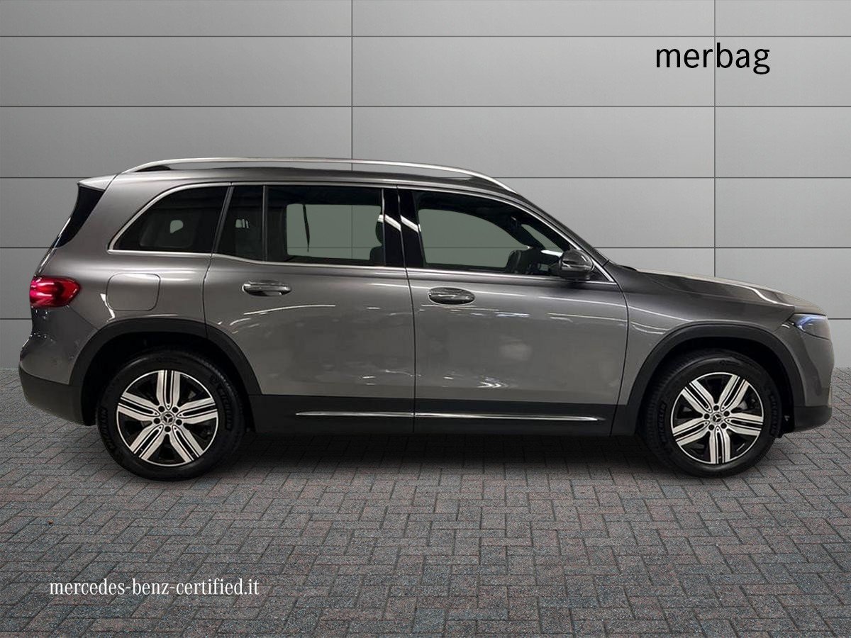 EQB 300 Progressive Advanced 4matic - Certified