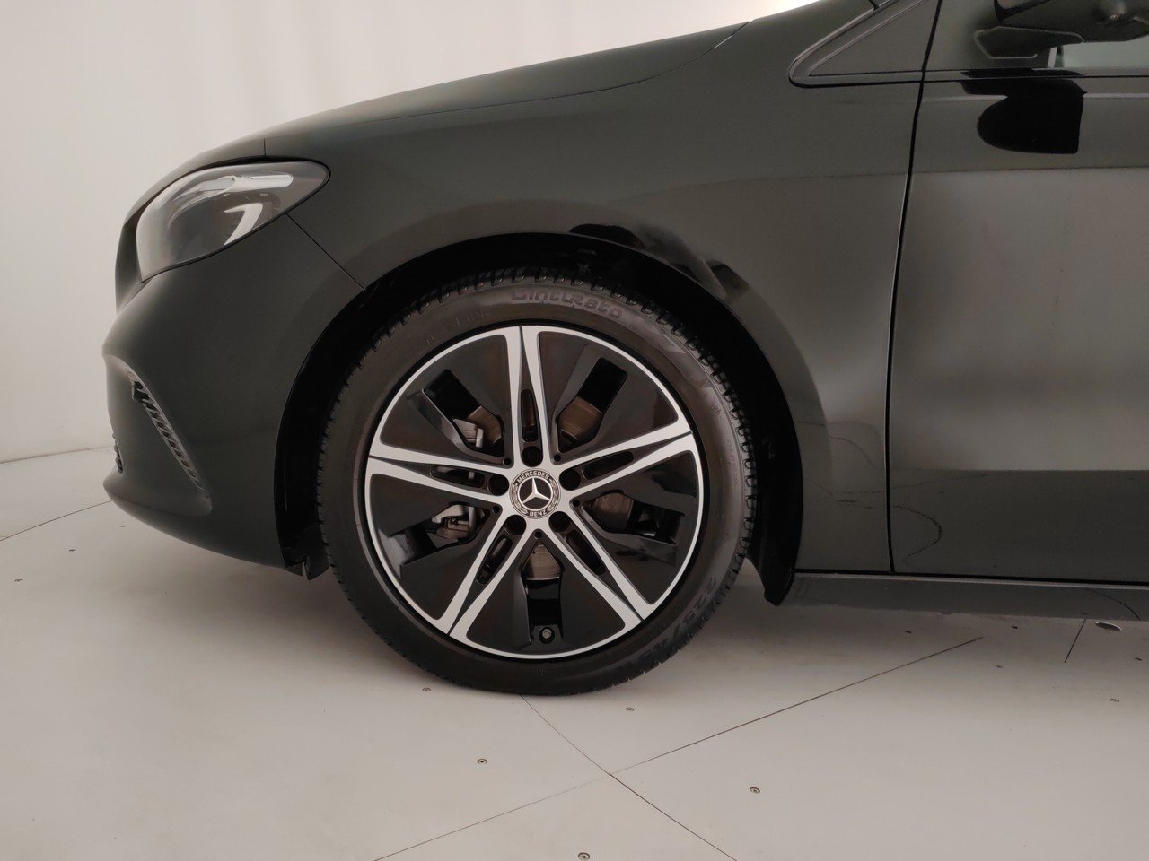 B 180 d Progressive Advanced Plus auto - Certified