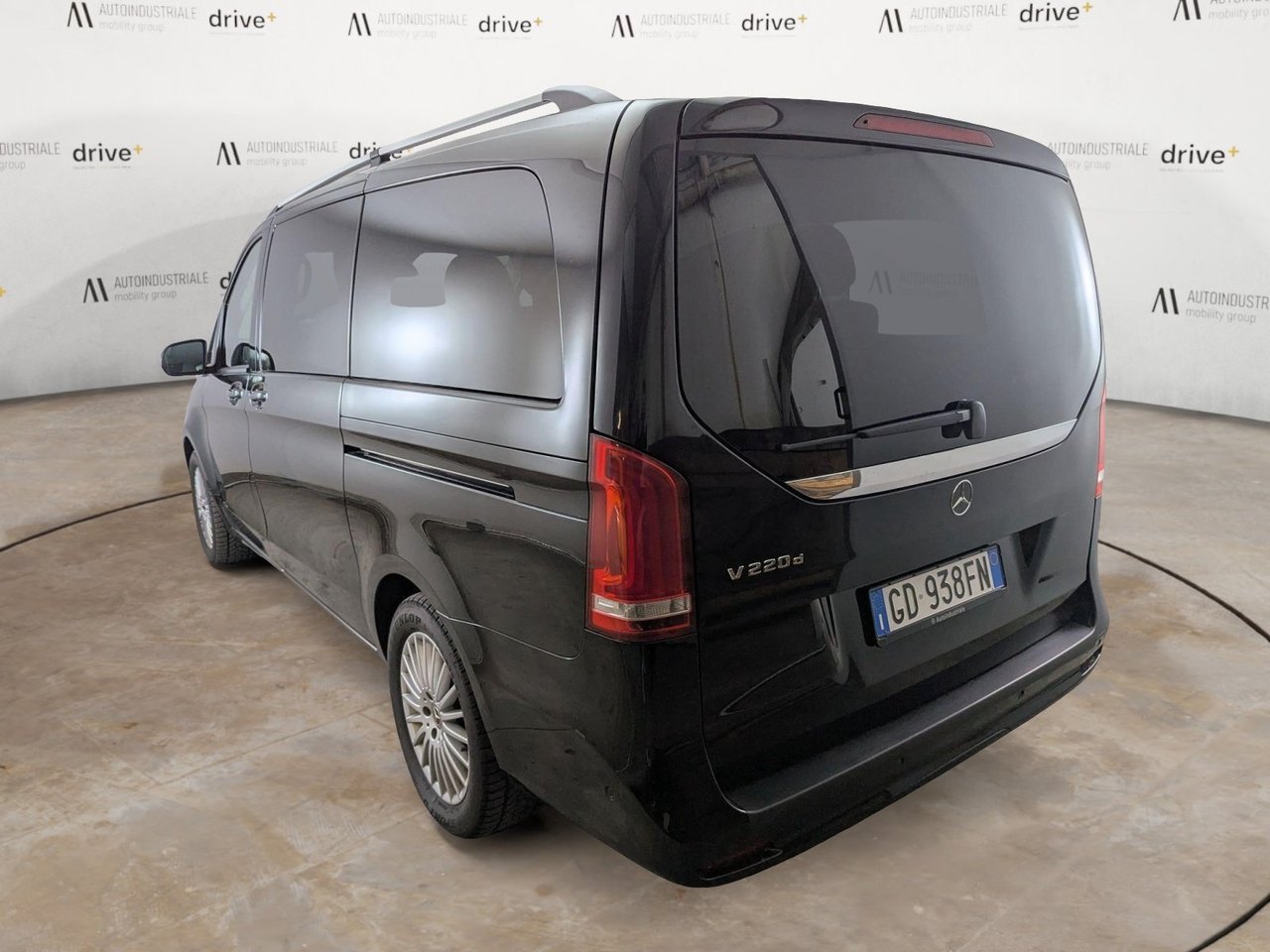 V Long 220 d Executive auto - Certified