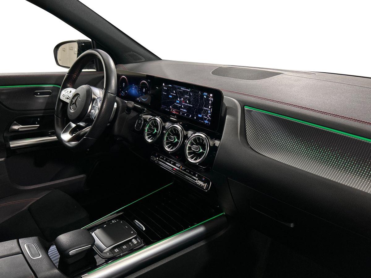 EQA 300 Premium 4matic - Certified