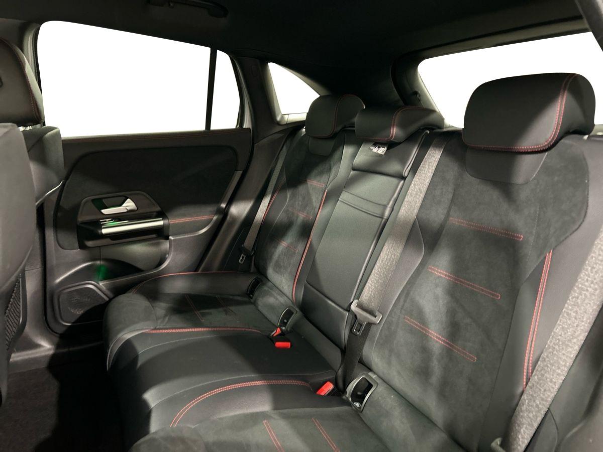 EQA 300 Premium 4matic - Certified