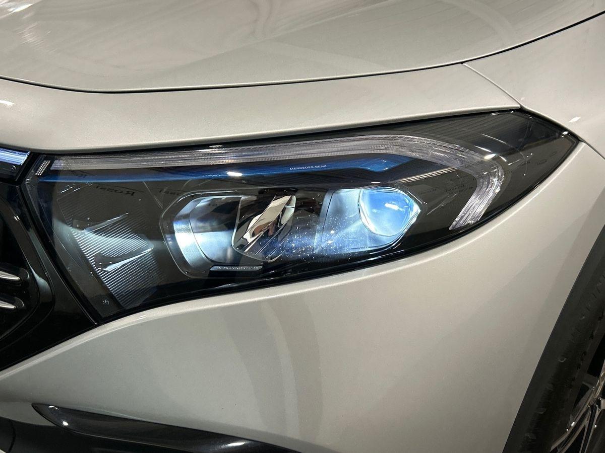 EQA 300 Premium 4matic - Certified