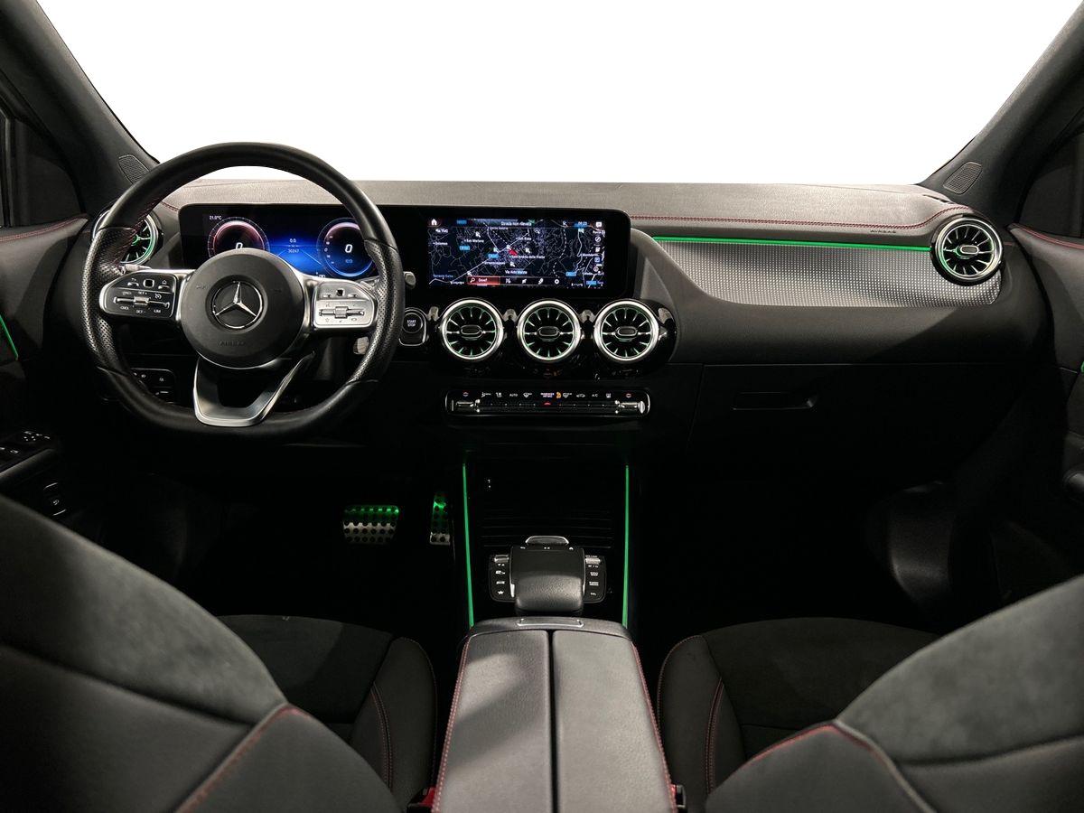 EQA 300 Premium 4matic - Certified