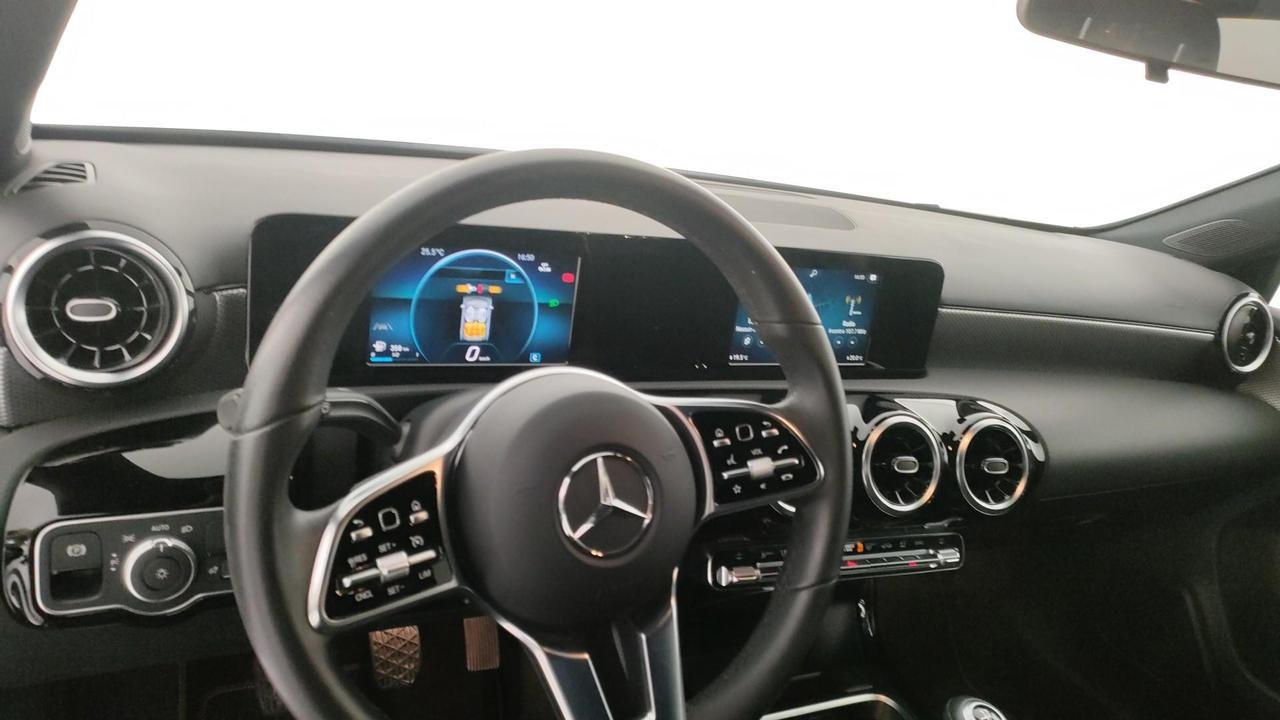 A 180 d Sport Night edition - Certified