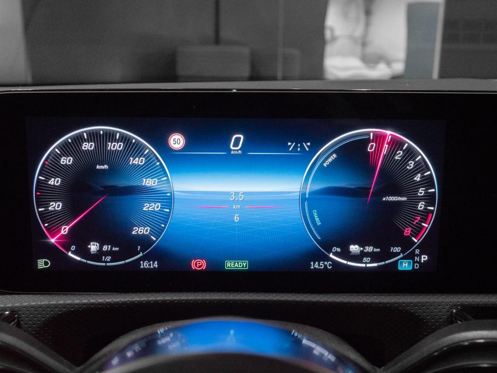 A 250 e phev Progressive Advanced auto - Certified