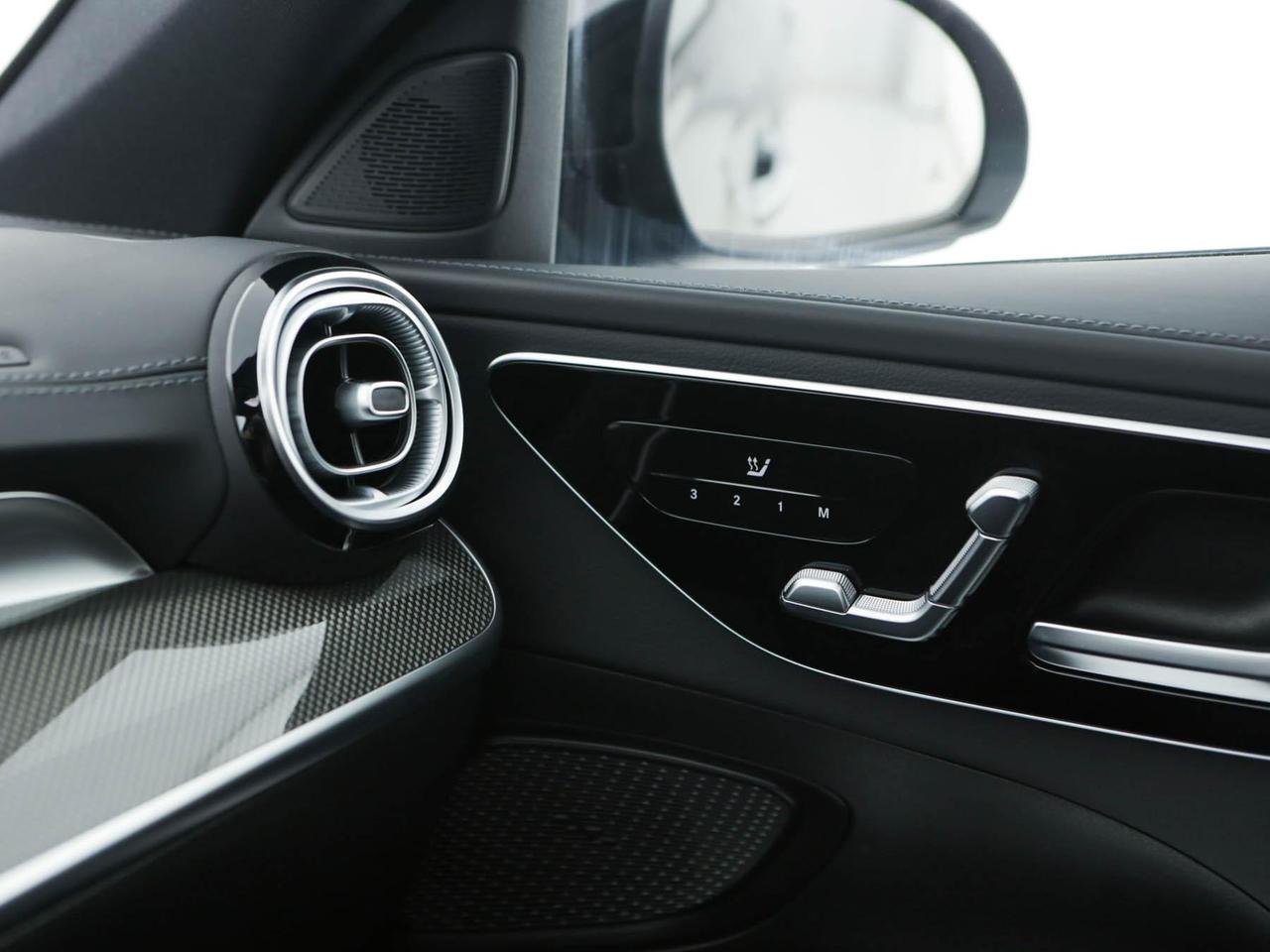 C SW 300 d mhev Premium Plus auto - Certified