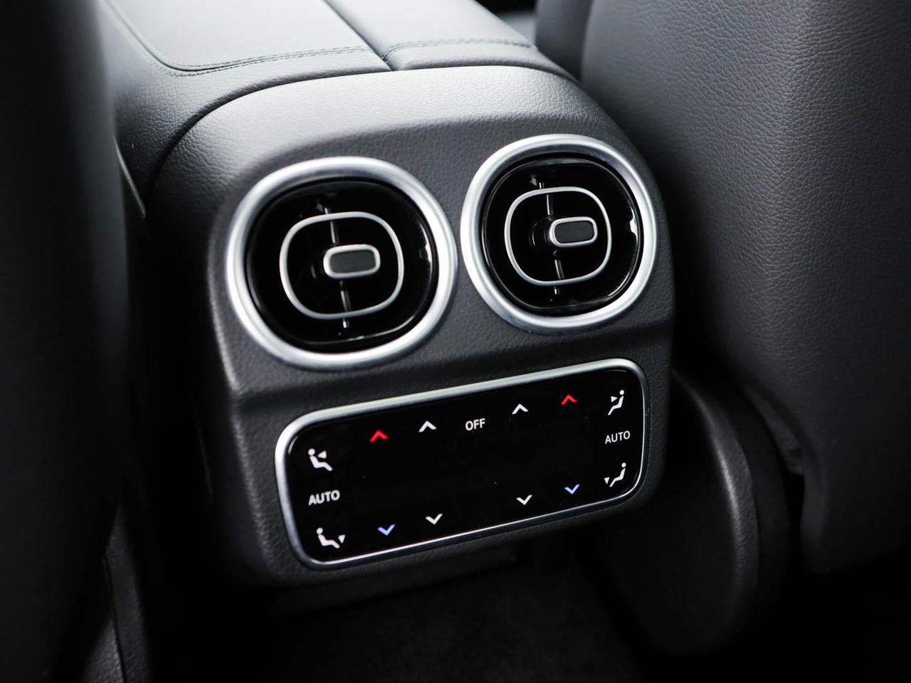 C SW 300 d mhev Premium Plus auto - Certified