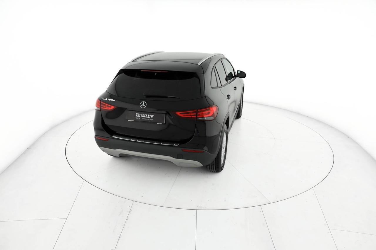 GLA 180 d Executive auto - Certified
