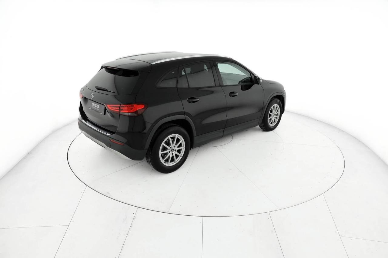 GLA 180 d Executive auto - Certified