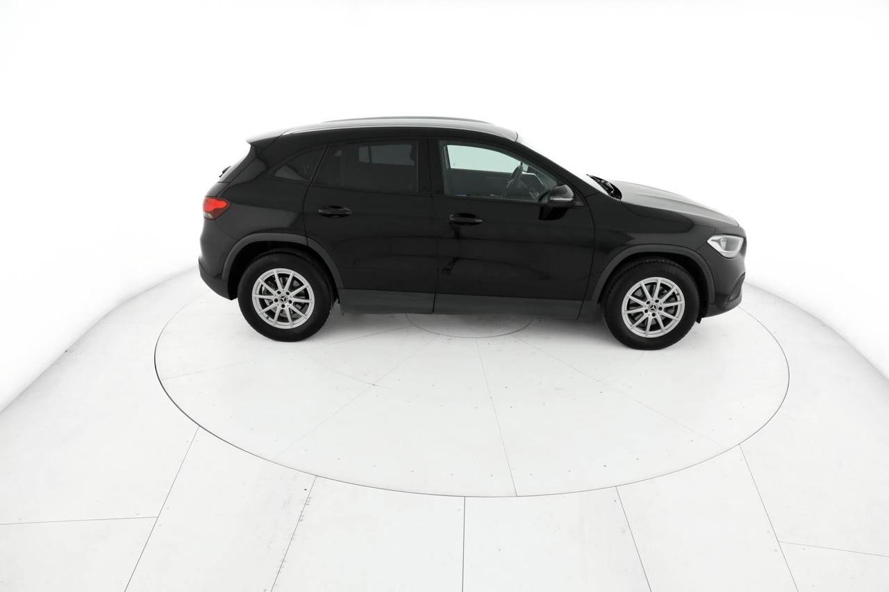 GLA 180 d Executive auto - Certified