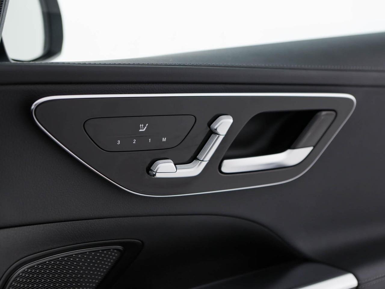 C SW 300 e phev Premium Plus auto - Certified