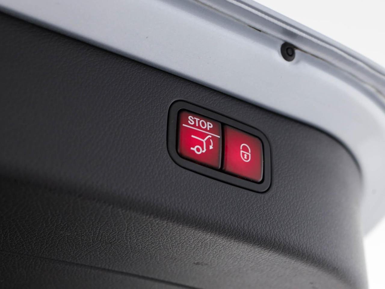 C SW 300 e phev Premium Plus auto - Certified