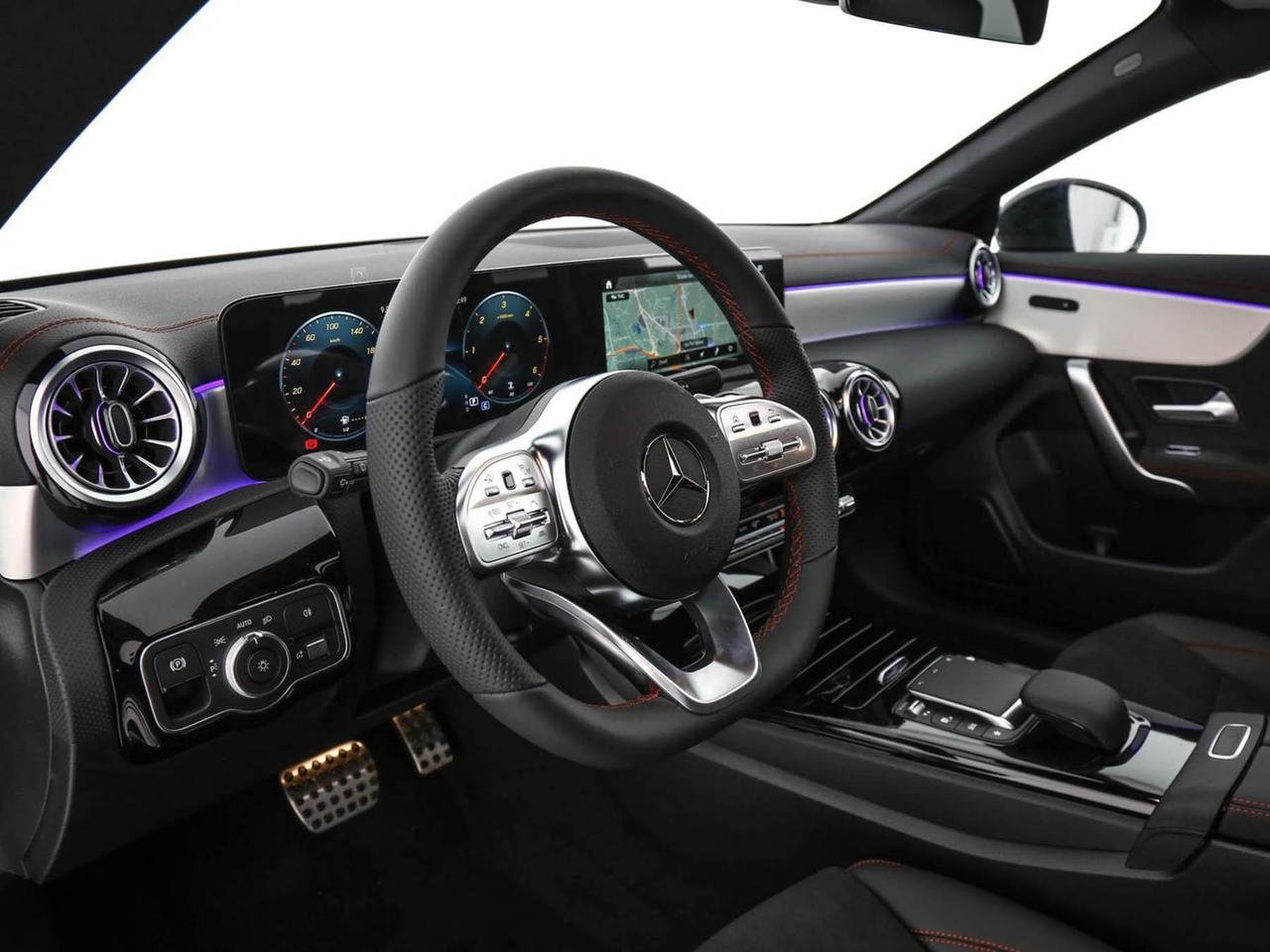 CLA Shooting Brake 200 d Premium auto - Certified