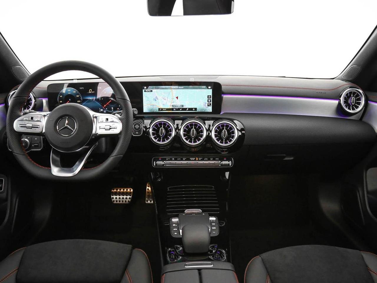 CLA Shooting Brake 200 d Premium auto - Certified