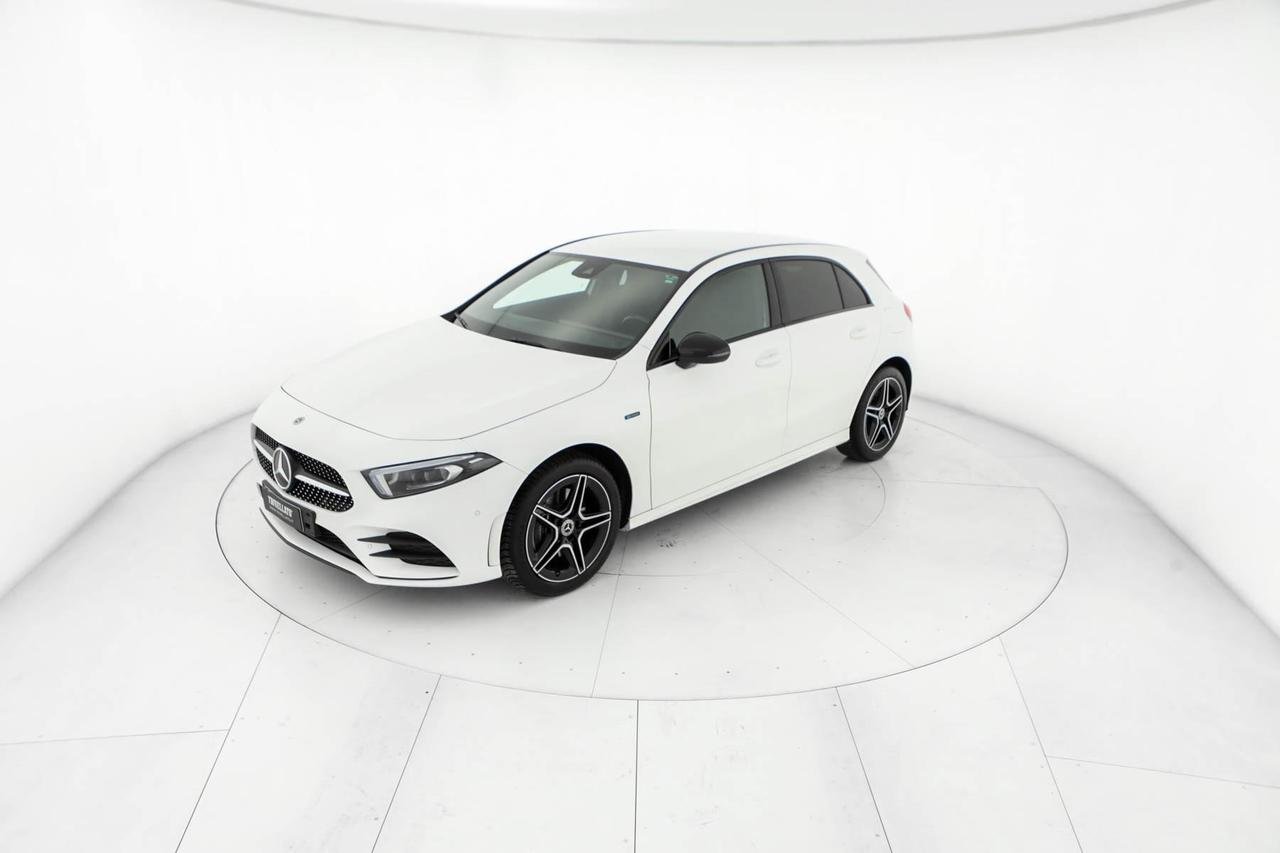 A 250 e phev (eq-power) Premium auto - Certified