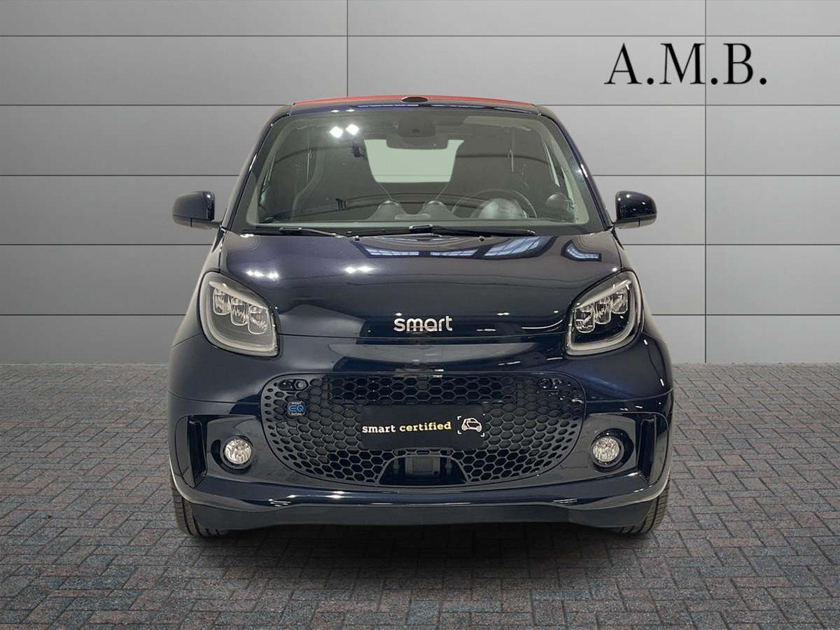 Fortwo Cabrio eq suitegrey-white 22kW - Certified