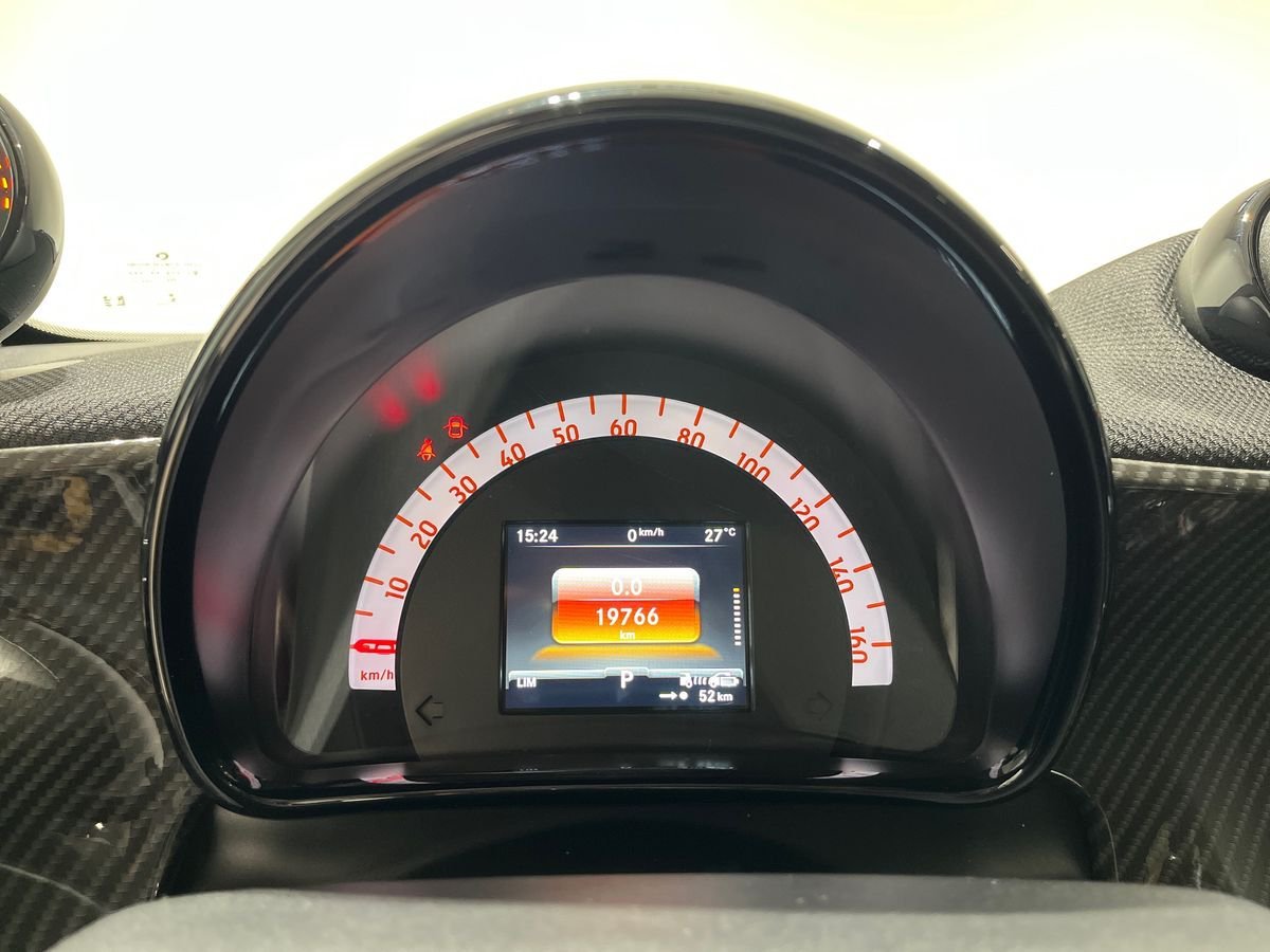 Fortwo Cabrio eq suitegrey-white 22kW - Certified