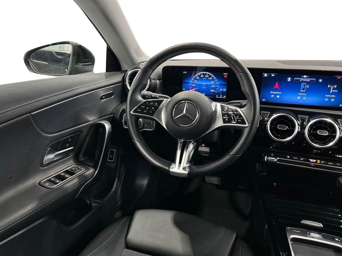 CLA Shooting Brake 180 d Progressive Advanced auto - Certified