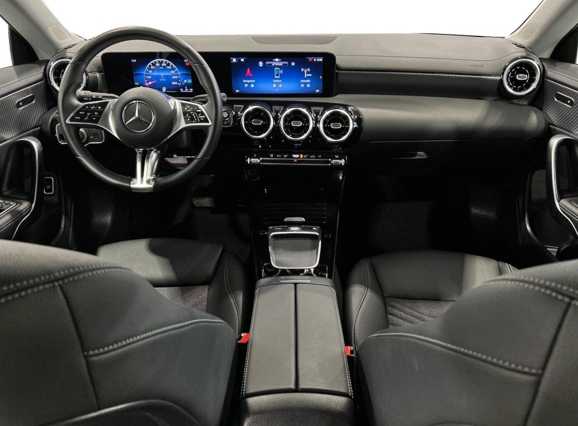 CLA Shooting Brake 180 d Progressive Advanced auto - Certified