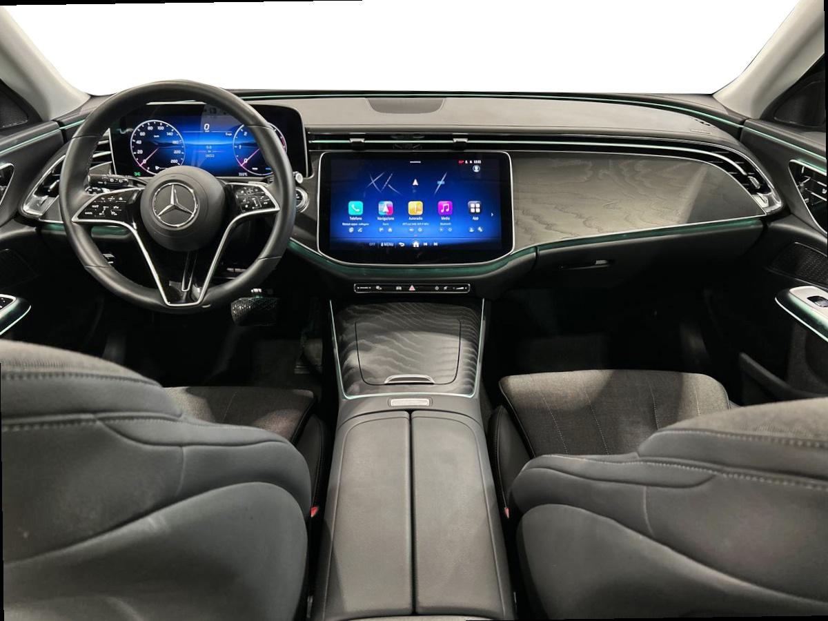 E SW 220 d Advanced auto - Certified