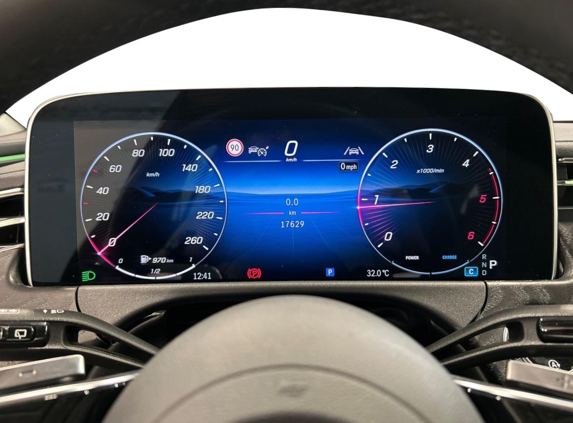 E SW 220 d Advanced auto - Certified