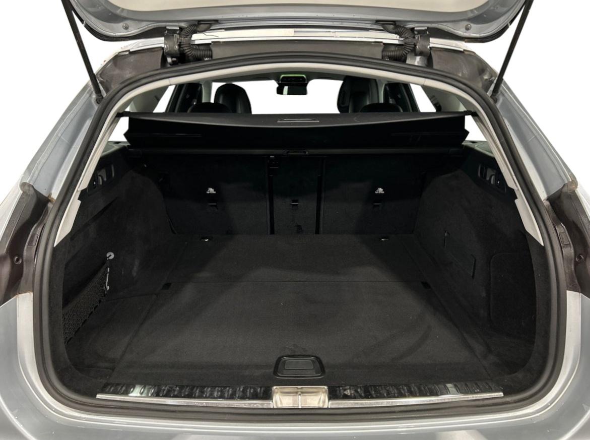 E SW 220 d Advanced auto - Certified