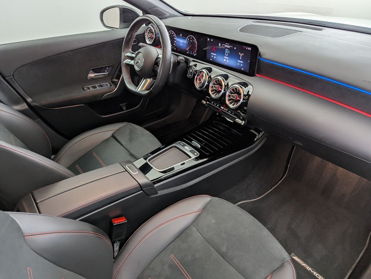 A 180 d AMG Line Premium auto - Certified