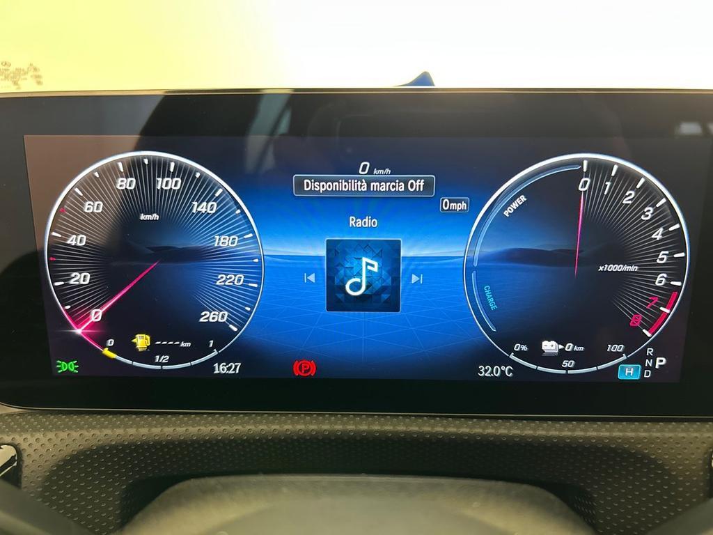 A 250 e phev Progressive Advanced auto - Certified
