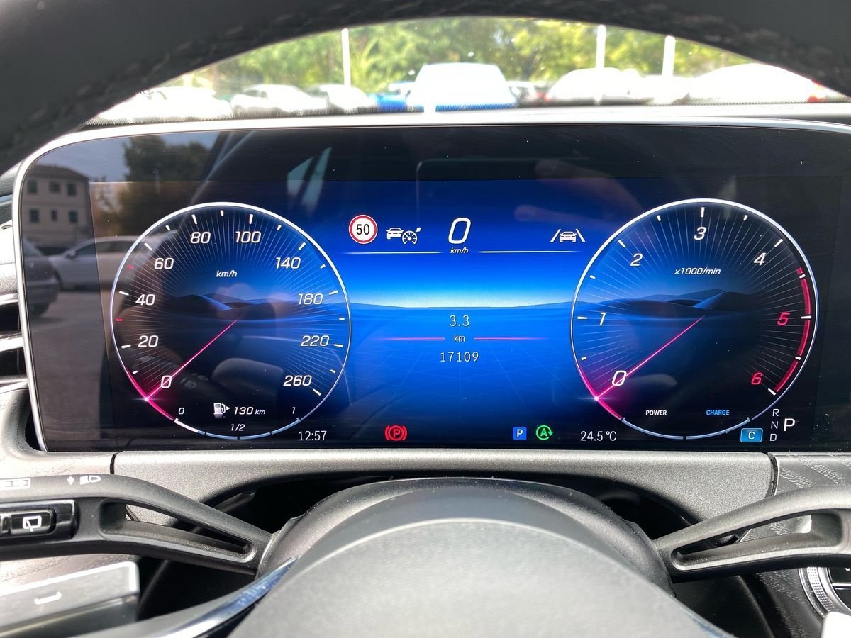 E SW 220 d Advanced auto - Certified