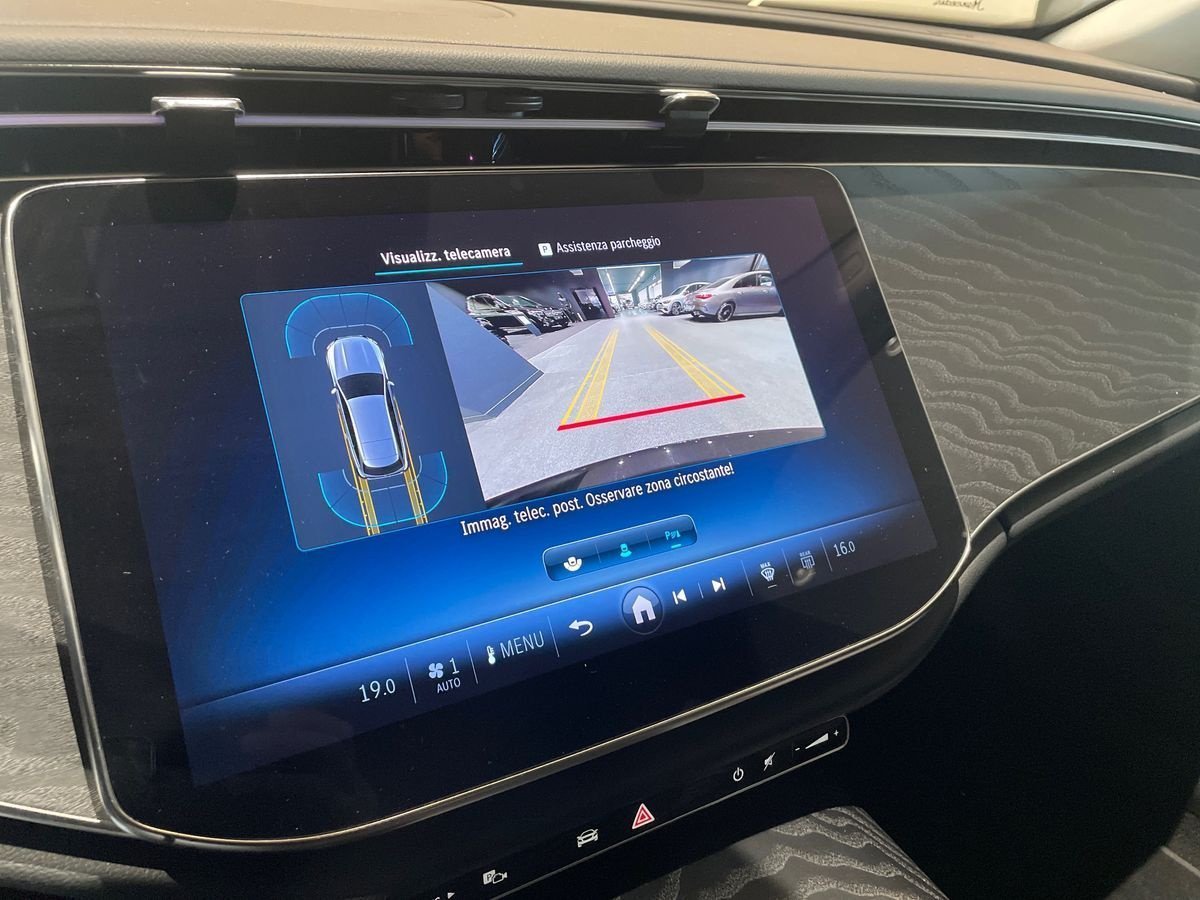 E SW 220 d Advanced auto - Certified