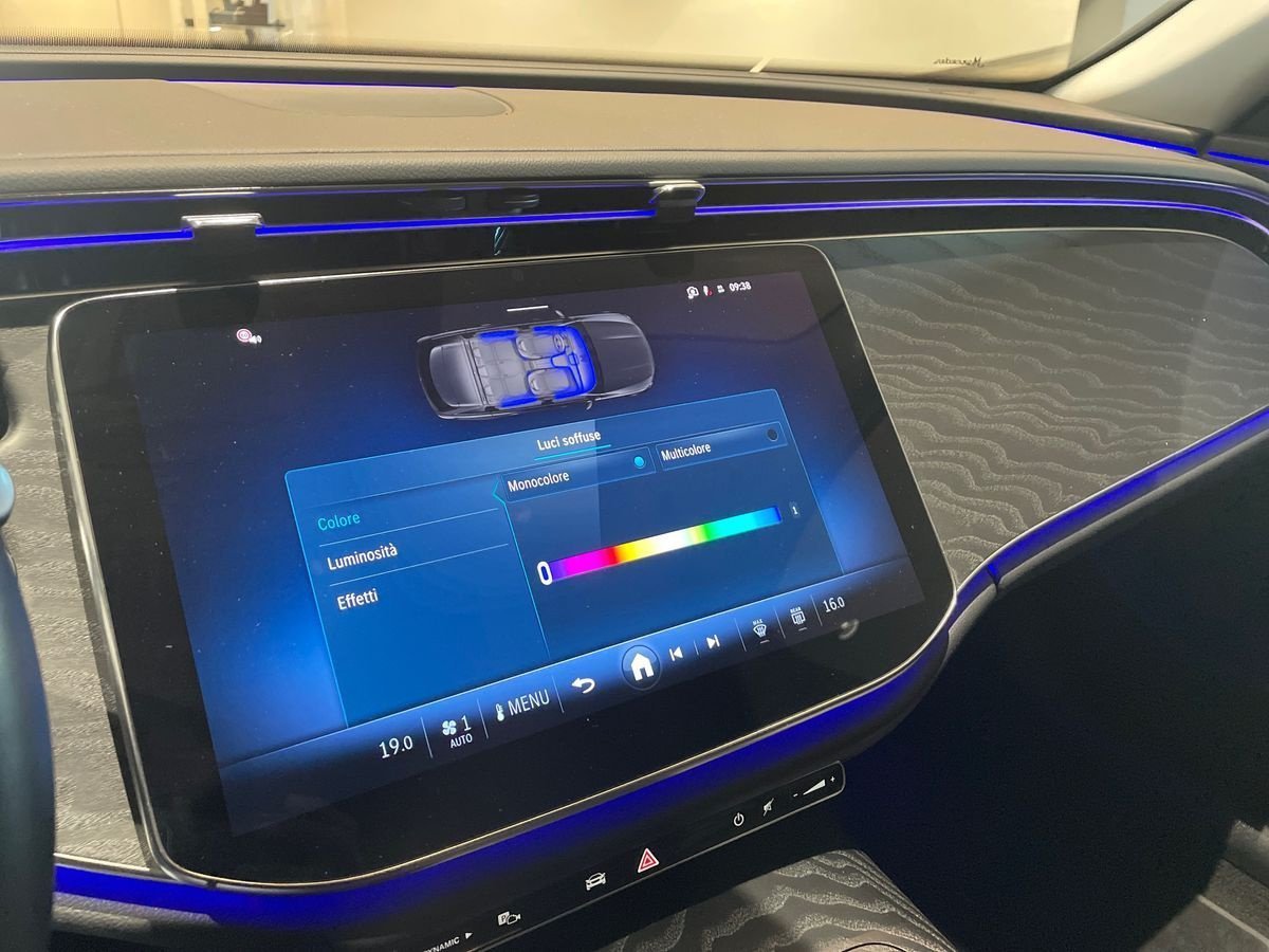 E SW 220 d Advanced auto - Certified